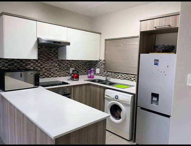 2 BEDROOM APARTMENT FOR SALE IN DIE HOEWES